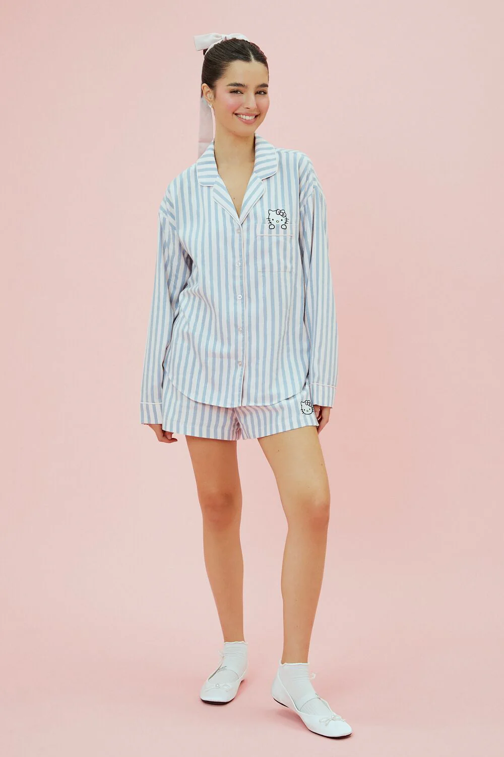 Hello Kitty Shirt & Shorts Pajama Set