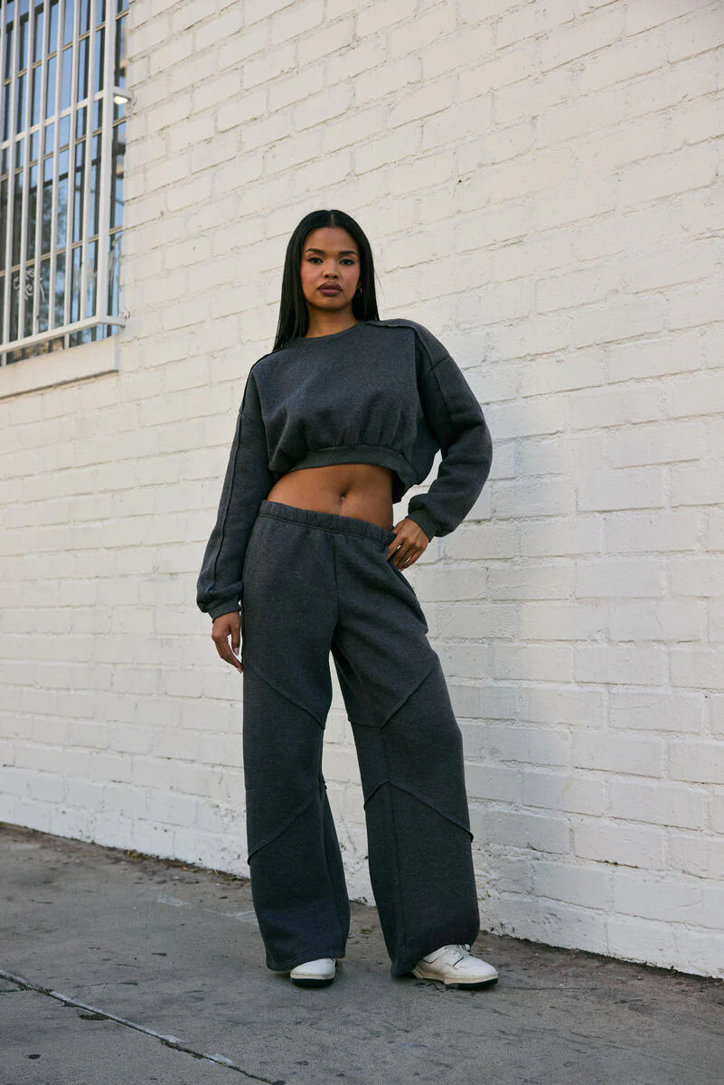 Exposed-Seam Wide-Leg Joggers