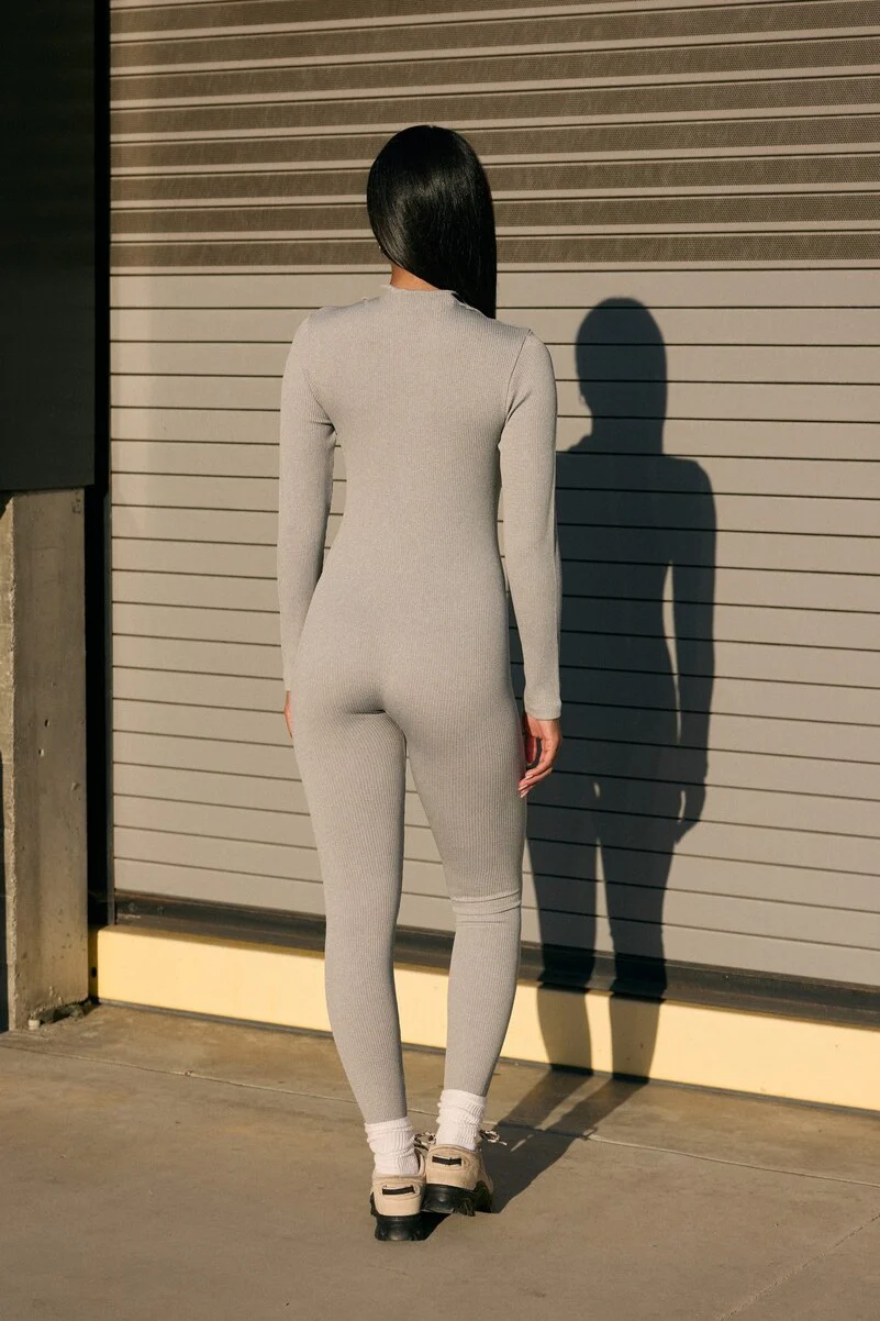 Seamless Ribbed Zip-Front Jumpsuit - Image 9