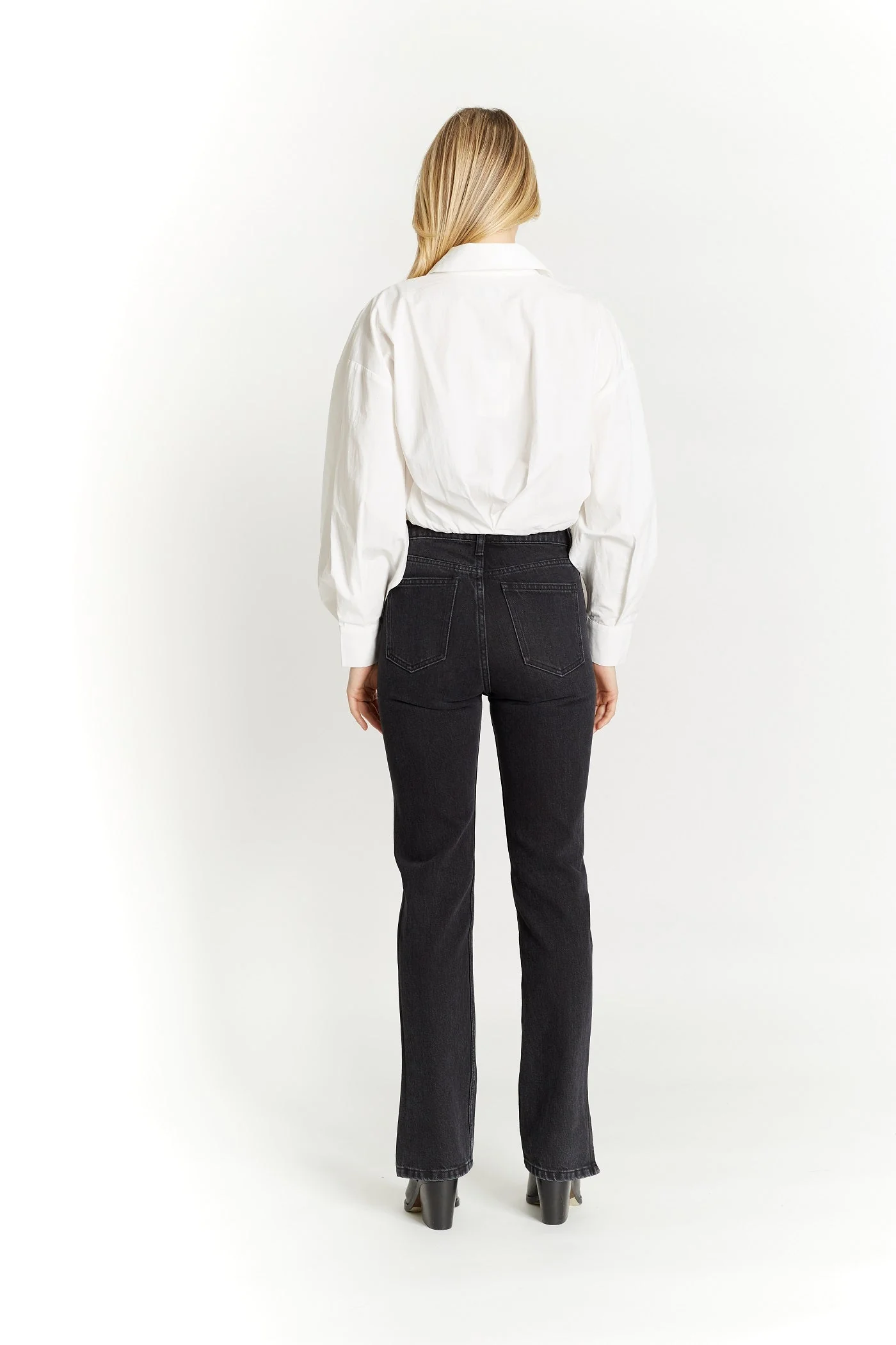 Cropped Blouse with Button Cuffs - Image 3